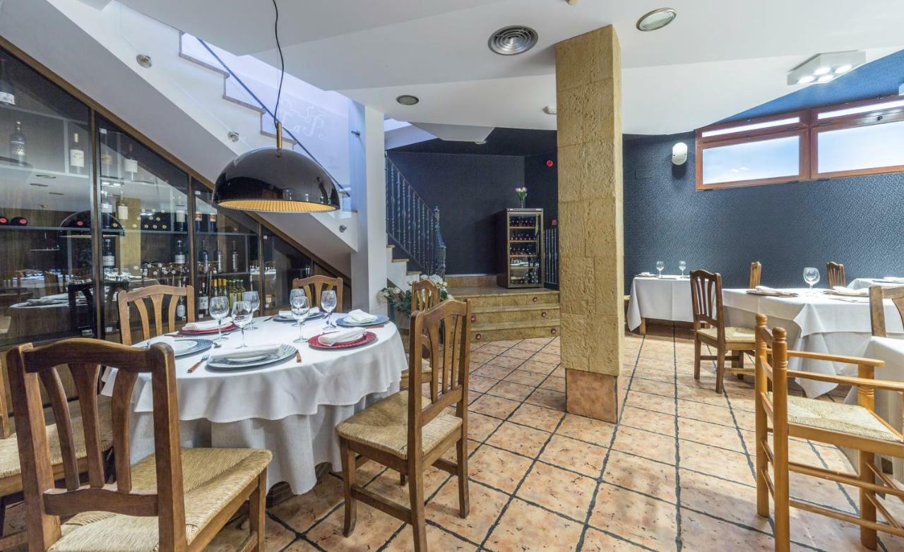 La Posada De Higueruela Luaran gambar
